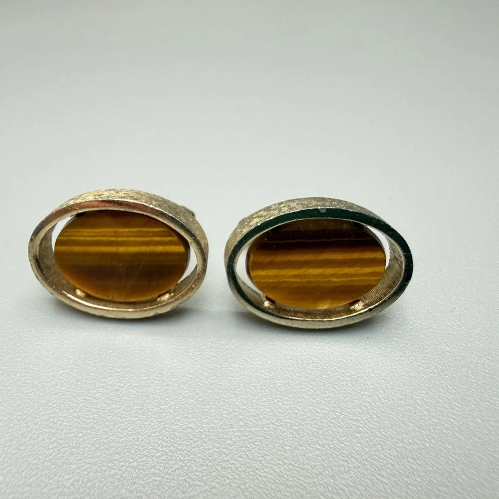 Vintage Dante Gold Tone Tiger's Eye Oval Cufflinks 0.75